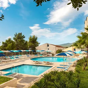 Szálloda Sunny By Valamar Rabac